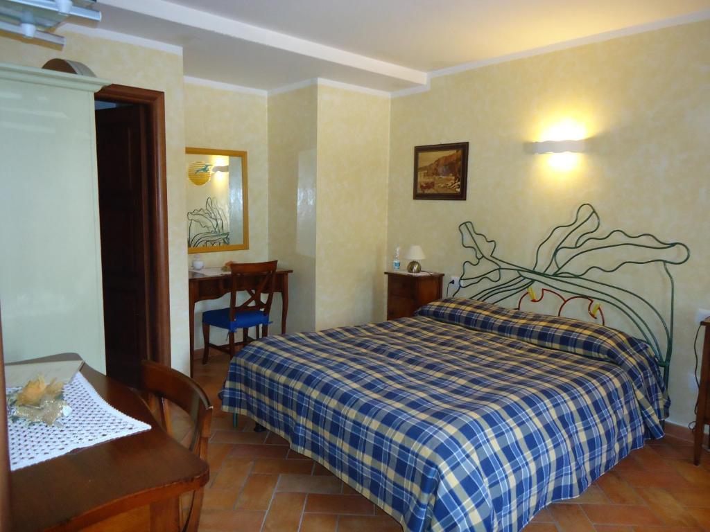 La Dimora Di D'Annunzio Bed & Breakfast Scanno Ruang foto