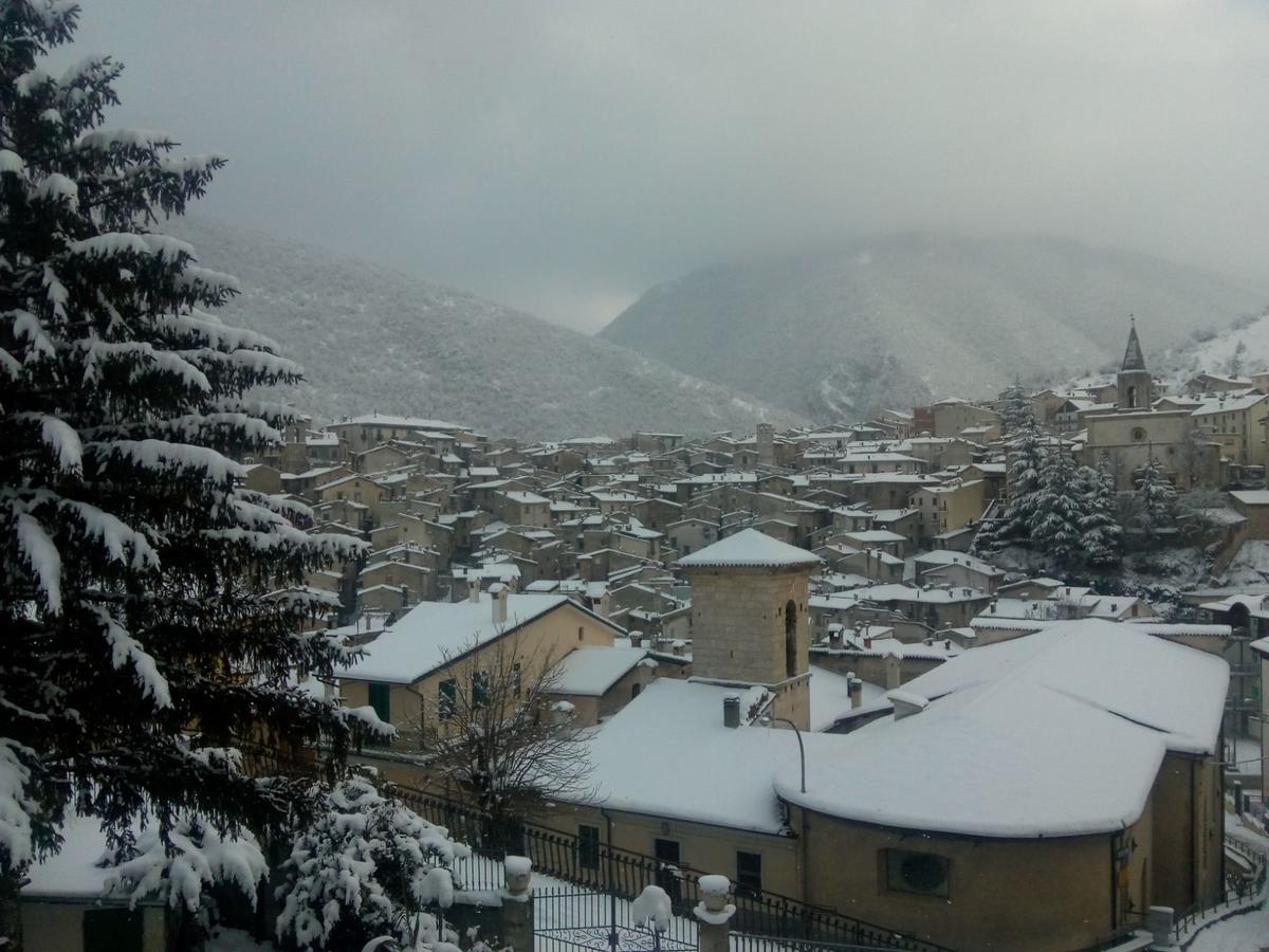 La Dimora Di D'Annunzio Bed & Breakfast Scanno Bagian luar foto